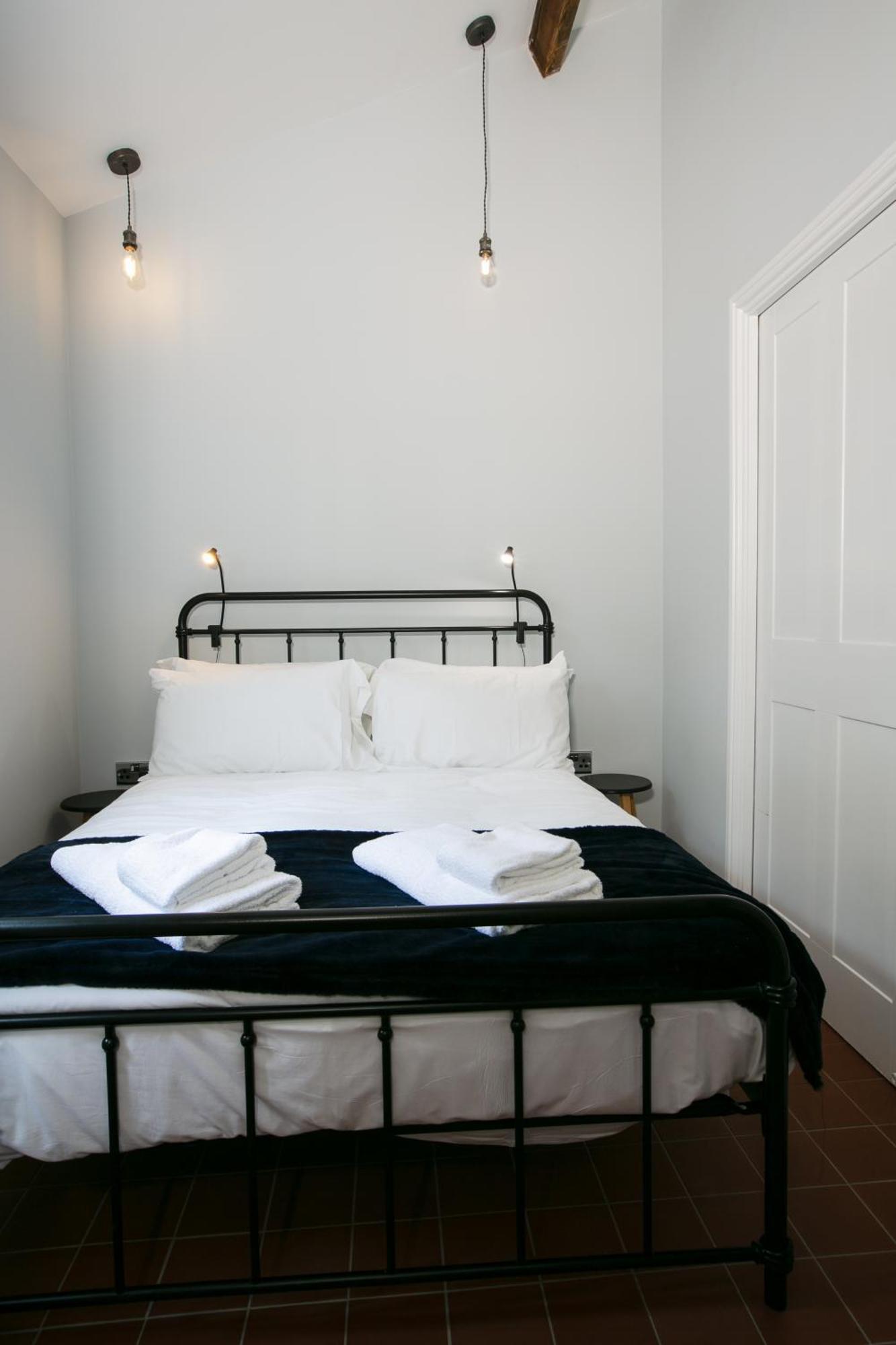 Accommodation At Salomons Estate Royal Tunbridge Wells Exteriör bild