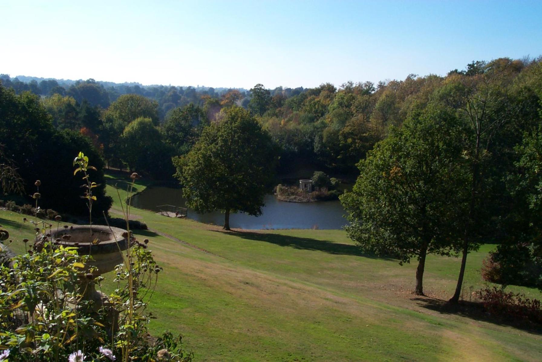 Accommodation At Salomons Estate Royal Tunbridge Wells Exteriör bild