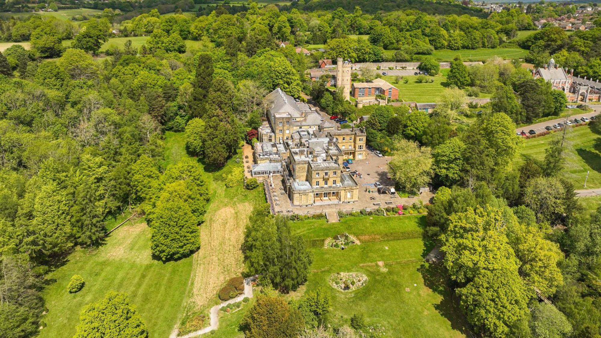 Accommodation At Salomons Estate Royal Tunbridge Wells Exteriör bild